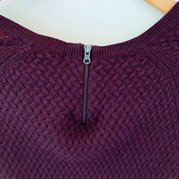 American Eagle Knit Sweater - Picture 4 of 6
